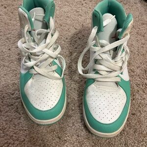 Jordan Kids Sneakers - White and Teal
